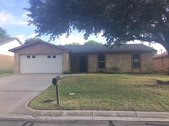 1st image of 931 W Embercrest Dr