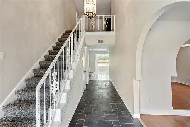 4701 Tabony St — Photo 2