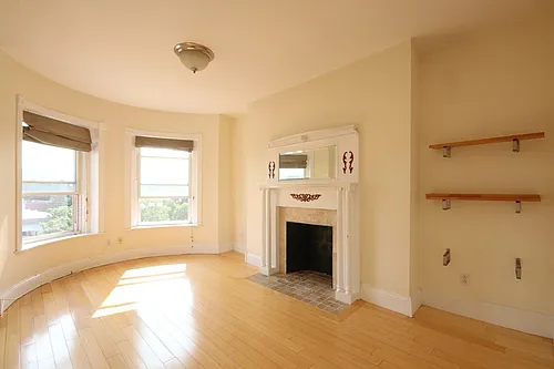 156 Harvard St #8 Photo 1 156 Harvard St #8 Photo 1