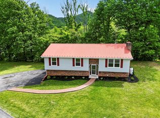 142 Backer Ln, Damascus, VA 24236