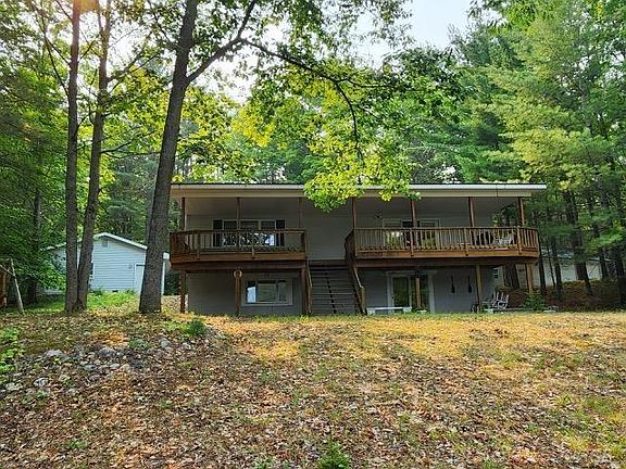 4th image of 6765 Birch Dr NE