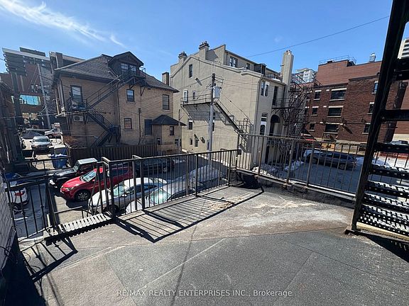 5th image of 156 James St S #3