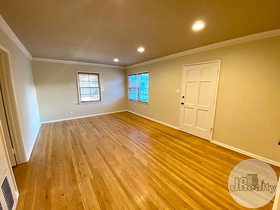 3rd image of 4113 Perlita Ave APT D