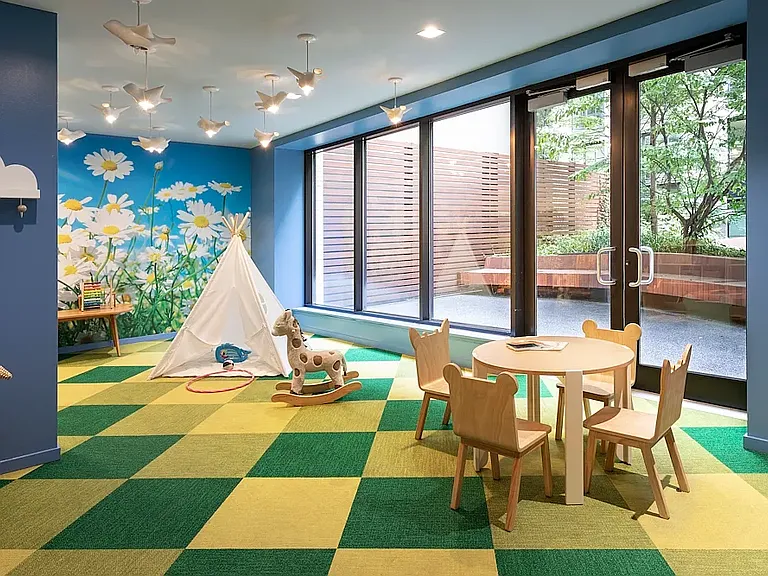 535 W 43rd St S #15CC — Photo 19