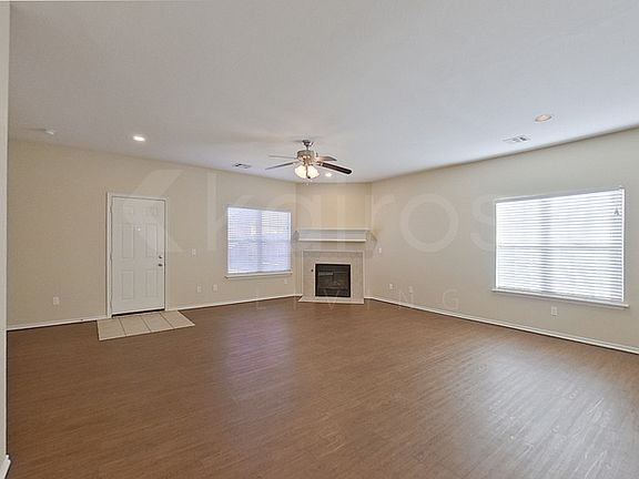 5th image of 5929 SE 68th St