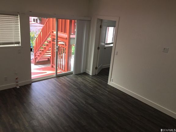 3rd image of 1030 Florida St
