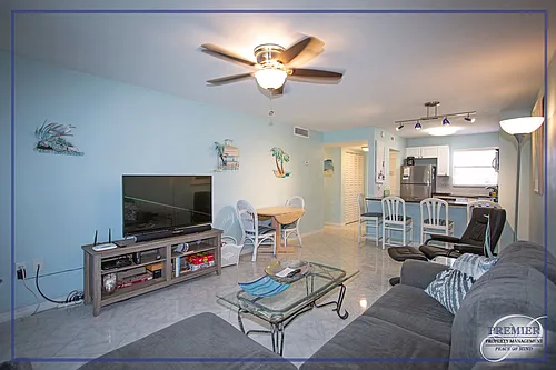 225 Turtle Lake Ct #106 Photo 1