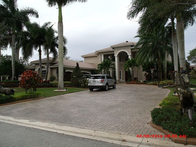 1st image of 3797 Saratoga Ln