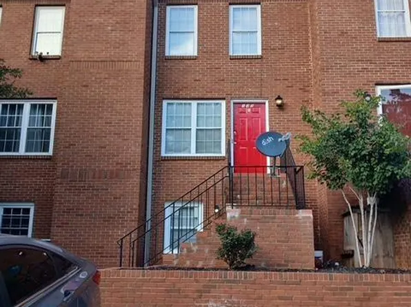 135 Davis Mill Ct, Lawrenceville, GA 30044