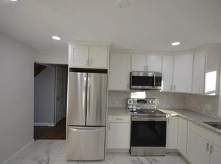 5 Cloverhill Ave, Bridgeport, CT 06606