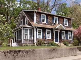 25 Bay View Ave, Plymouth, MA 02360