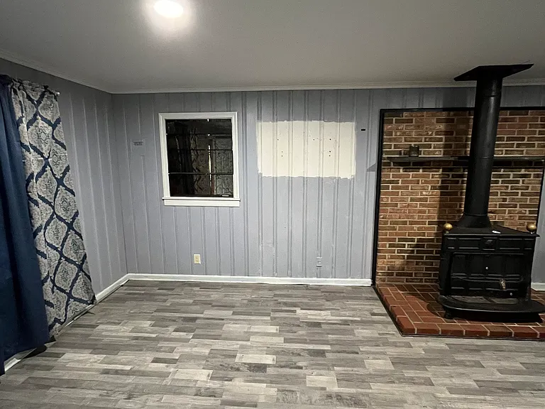 326 N Center Dr — Photo 8