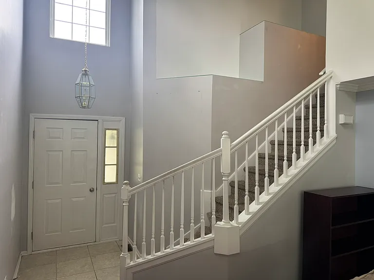 215 Dogwood Ct — Photo 12