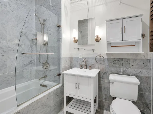 32 East 74th Street image 13 of 16