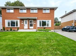 35 Coachwood Rd, Brantford, ON N3R3R5