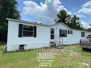 502 Crestview Dr, Sparks, GA 31647