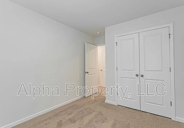 413 Sea Grit Ct — Photo 8