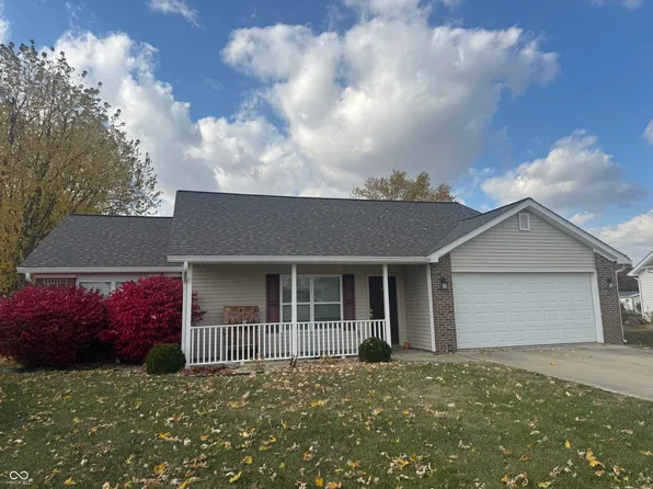 7920 W Angus Ave, Yorktown, IN 47396
