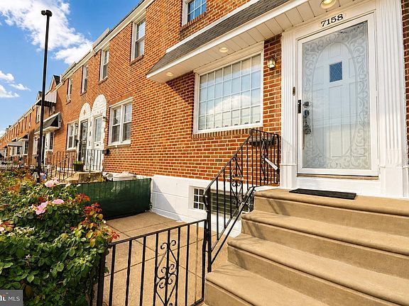 3rd image of 7158 Walker St