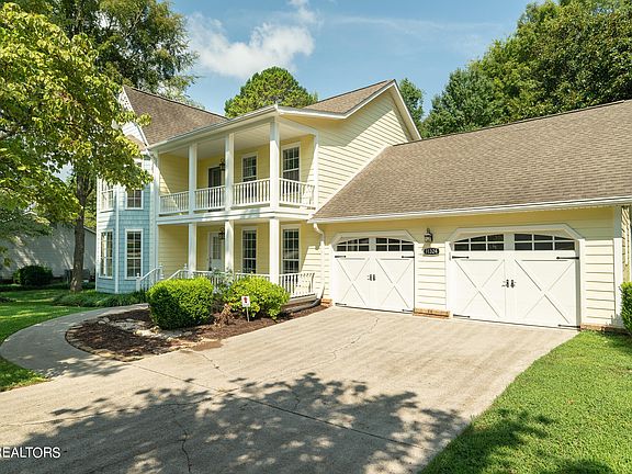 2nd image of 11324 Gates Mill Dr