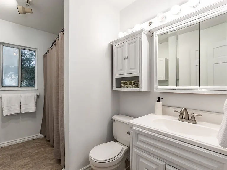 265 E Browning Ave — Photo 26