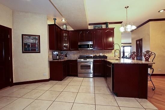 5th image of 5356 S Michigan Ave APT 1N