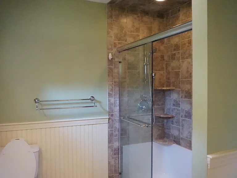 4328 Madison Ave — Photo 6