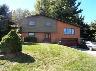 430 Leavitt St, Pittsburgh, PA 15226