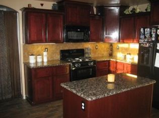 3727 Meadow Run Ln, Bakersfield, CA 93308
