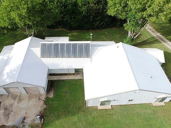 5th image of 14095 SW 190th St
