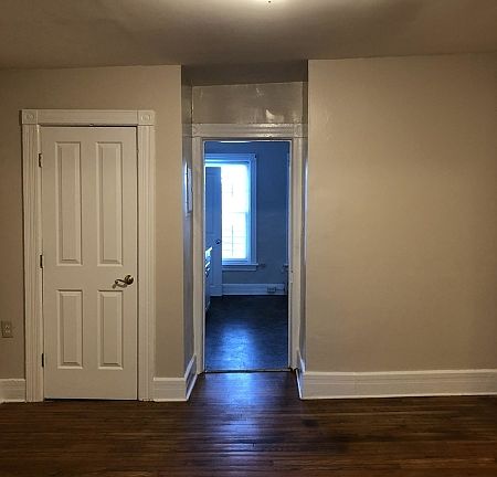 4th image of 9 Moran St #4