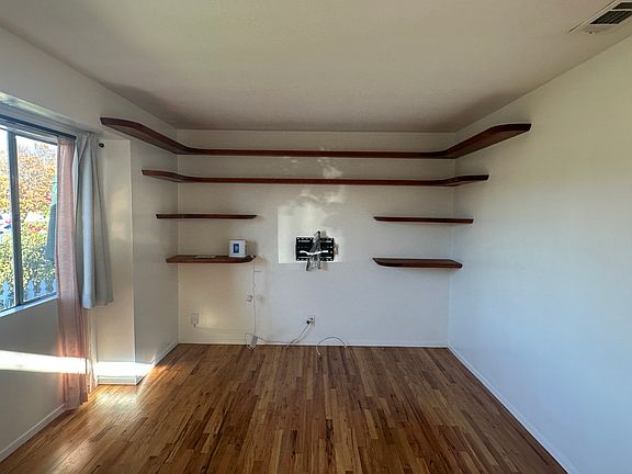 3rd image of 3310 W Chandler Blvd