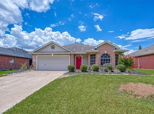 3518 Pawnee Dr, La Porte, TX 77571