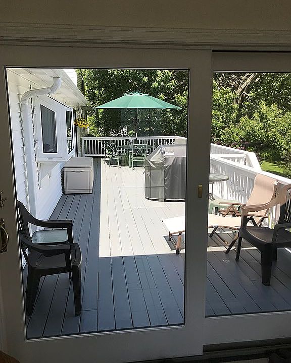 Rear deck