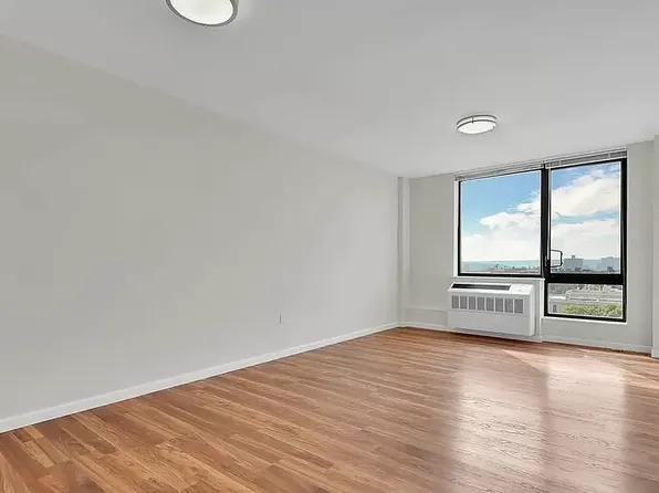 2763 Morris Ave, Bronx, NY