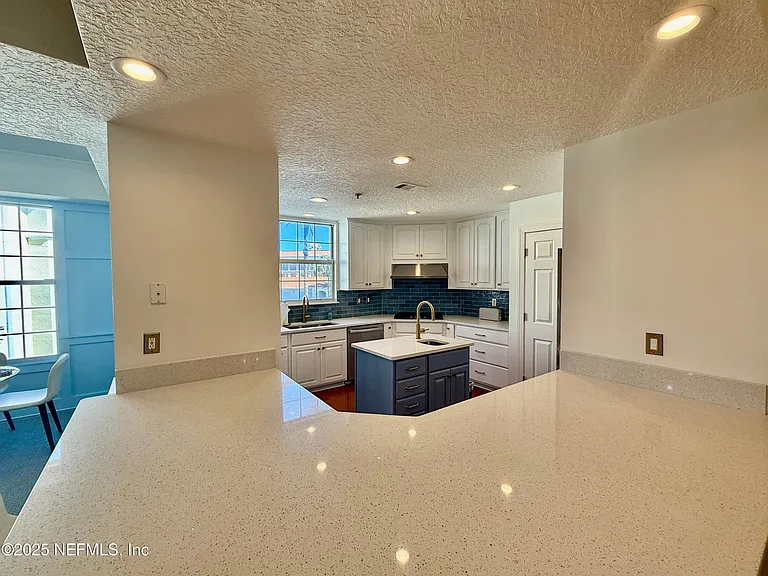 315 S Ocean Grande Dr #206 — Photo 8