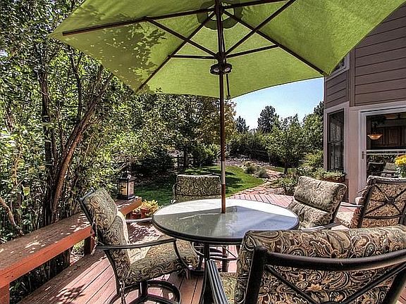 Custom Deck for Entertaining