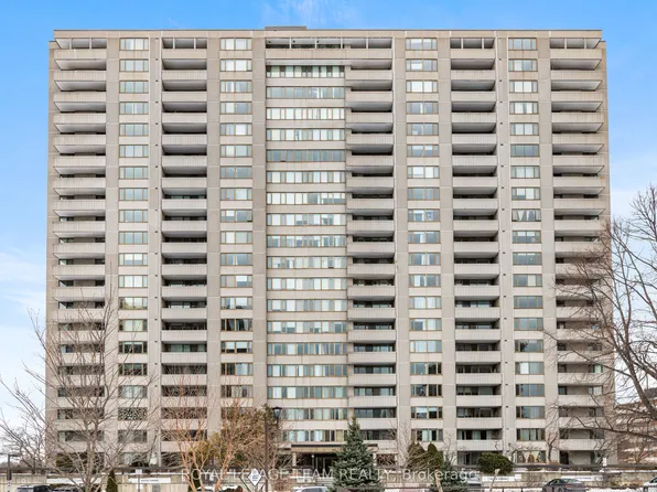 2625 Regina St #507, Ottawa, ON K2B 5W8