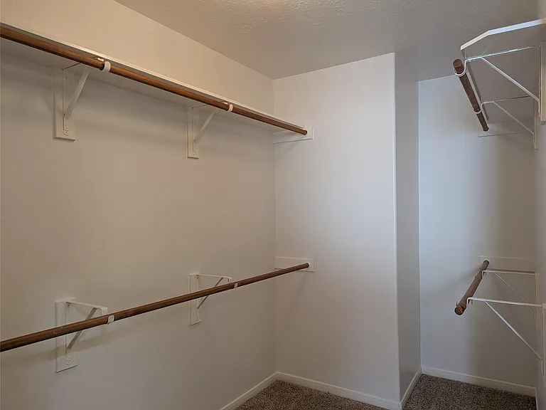 5618 Savannah Woods Ln — Photo 46