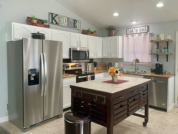 2nd image of 5309 Sioux Ln