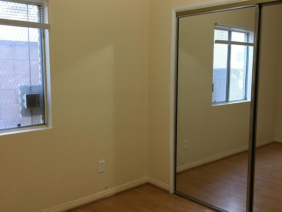 1st image of 6438 Troost Ave #2