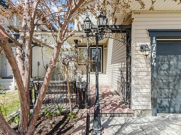 4th image of 1764 Melrose Cres SW
