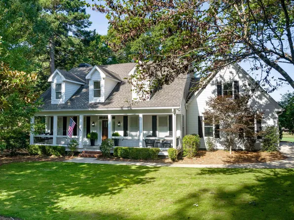 1901 Snug Harbor Dr, Greensboro, GA 30642