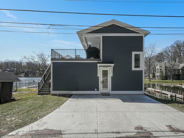 7313 Wimpole Dr NE, Belding, MI 48809