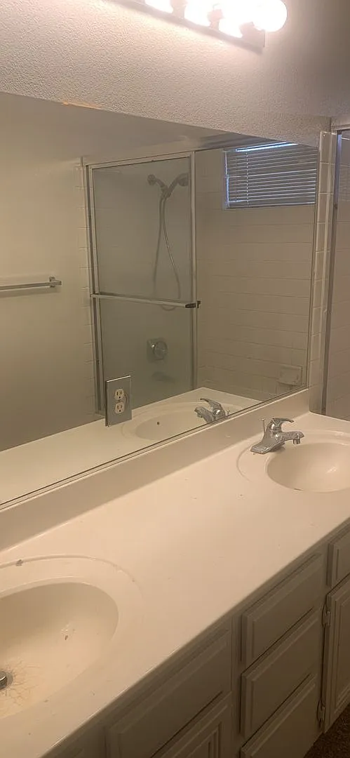 Summerlin — Photo 1