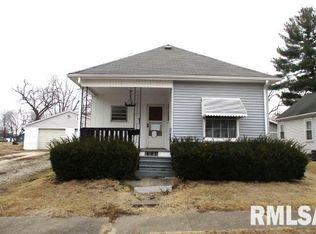 447 N 10th Ave, Canton, IL 61520