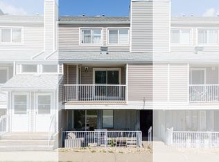 Park Estates_Ermineskin, Edmonton, AB T6J 4J7