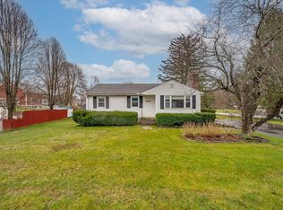 15 S West St, Feeding Hills, MA 01030