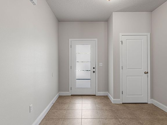 4th image of 4616 Hermosa Rd