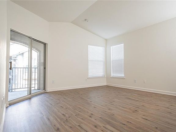 5th image of 350 Emerald Forest Blvd APT 15204